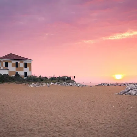 Flats Valbella דירה ביביונה